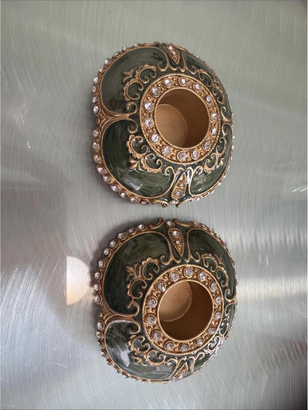 Two’s Company St Petersburg Austrian Crystal Candor Holders. Set Of 2 Green Gold